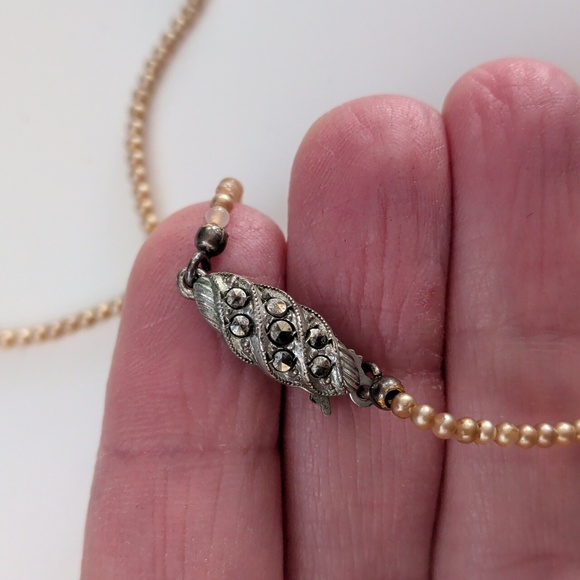 Very Old Necklace - Picture 3 of 7